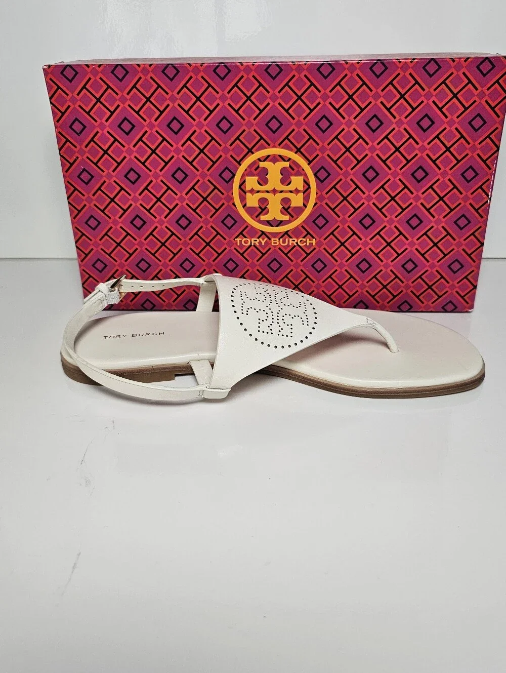 Tory Burch Capri Perf Leather Sandal Light Cream Size 10.5 NIB